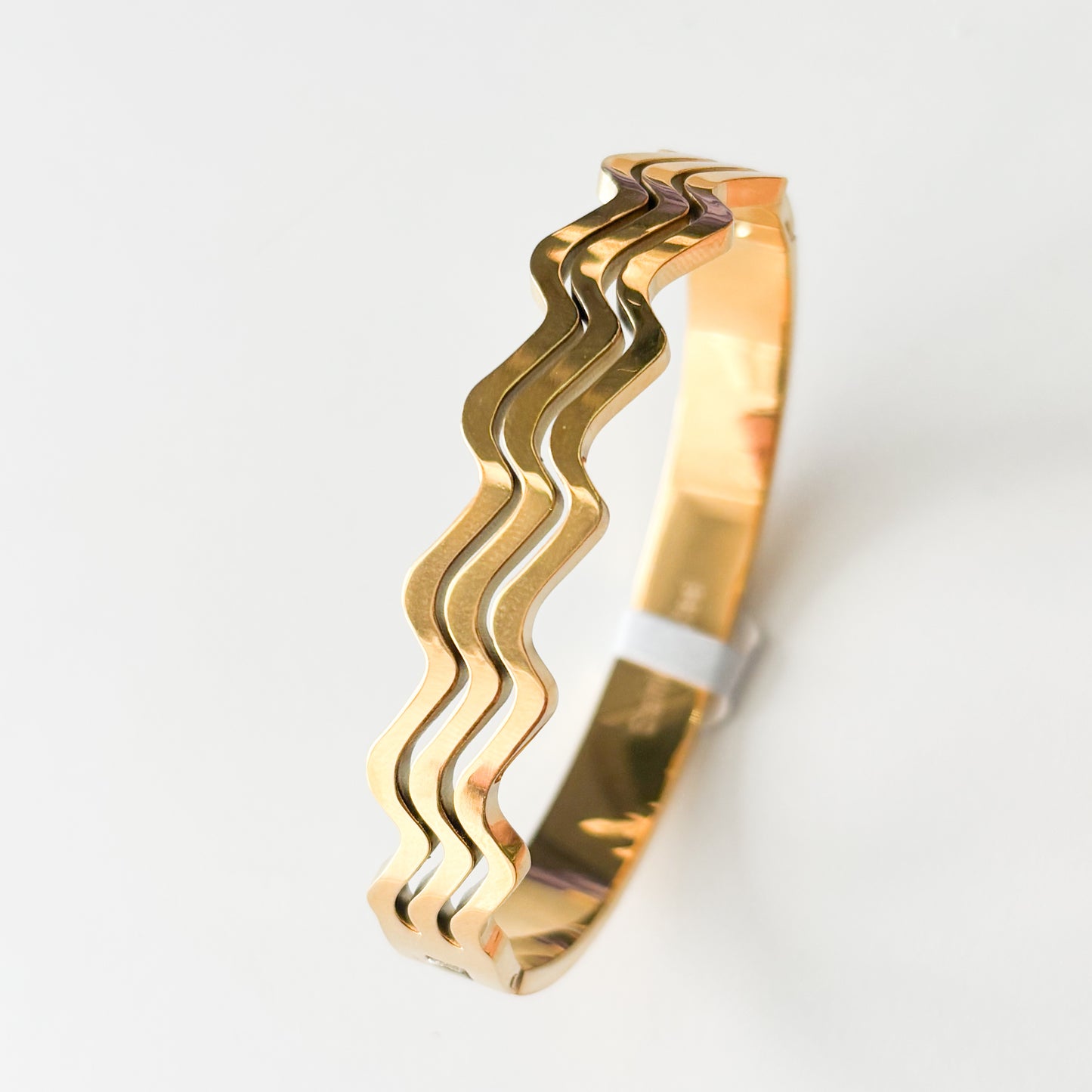 Curvy Gold Bangle