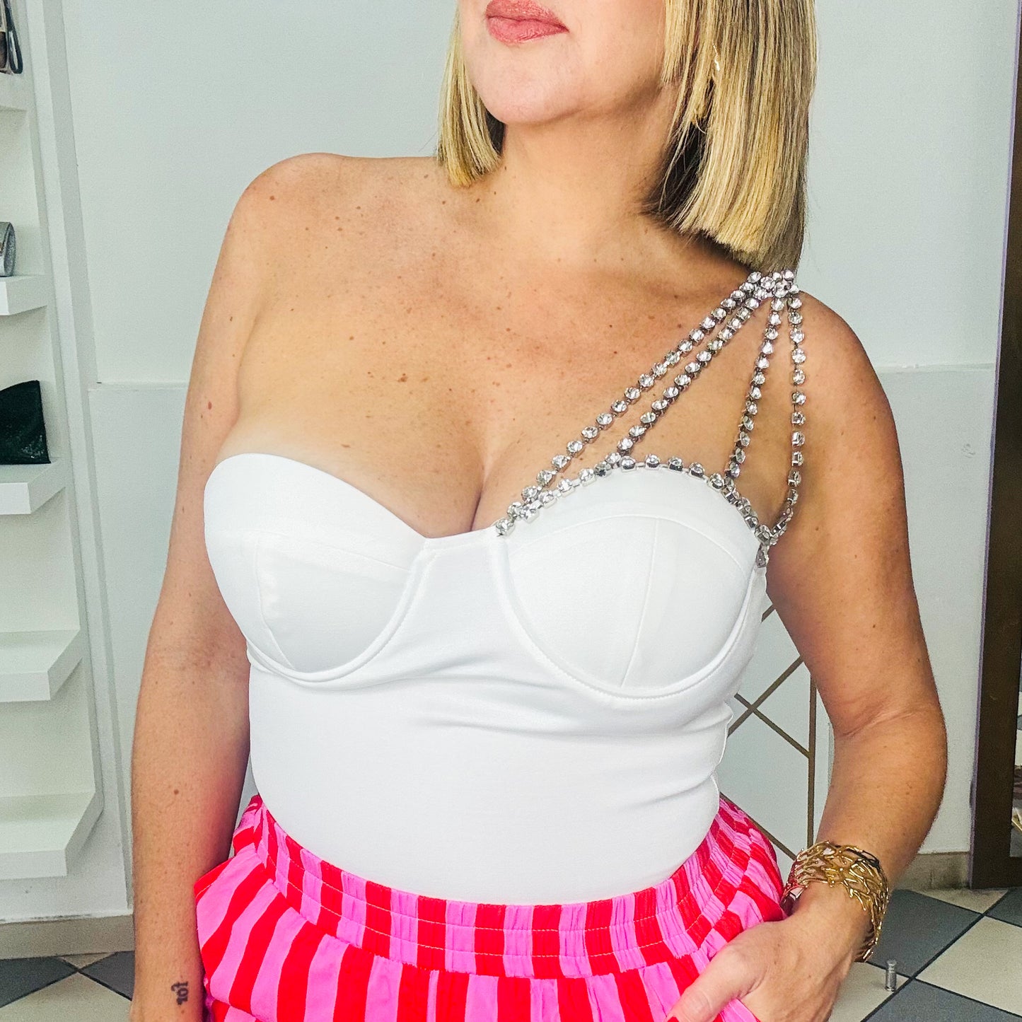 Crystals White Body