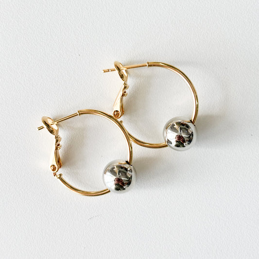 Double tone hoops