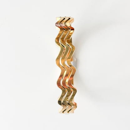 Curvy Gold Bangle