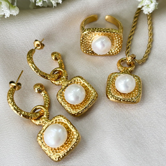 Pearl Earrings